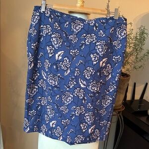 Banana Republic Navy Floral Pencil Skirt